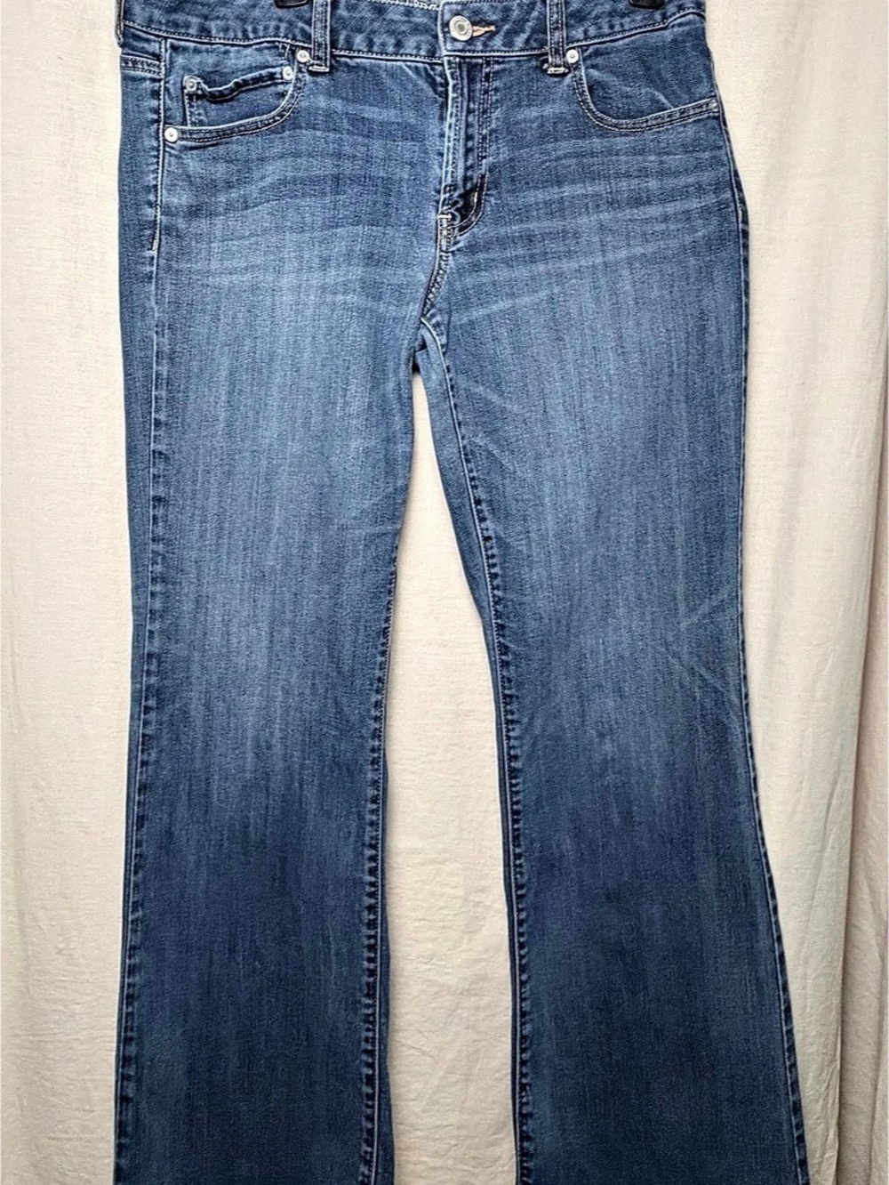 American Eagle Favorite Boyfriend Jeans Women’s 14 Regular Stretch Medium Wash